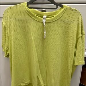 Lululemon Athletica Yellow Ribbed Short Sleeve T-Shirt